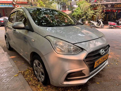 Hyundai Grand i10 Sedan 2018 Bạc
