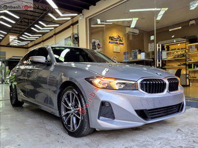 Xe BMW 3 Series 320i Sport Line 2025