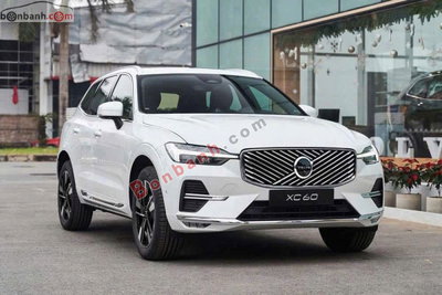 Xe Volvo XC60 Ultra B5 AWD 2025