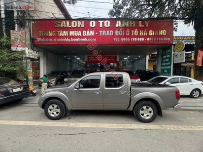 Xe Nissan Navara LE 2.5MT 4WD 2013