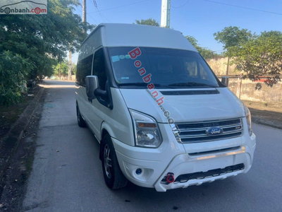 Xe Ford Transit Limousine 2018