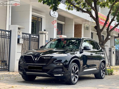 Xe VinFast Lux SA 2.0 Premium 2.0 AT 2021