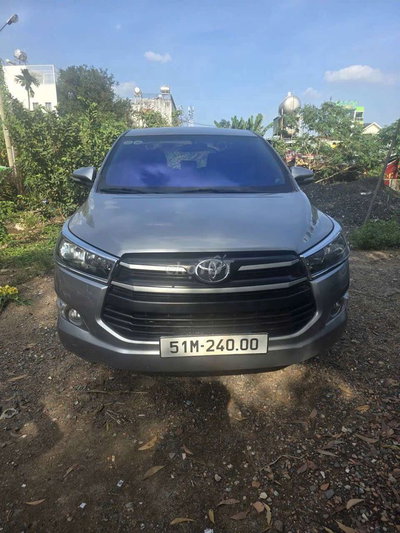 Toyota Innova 2017 Xám 161980 km