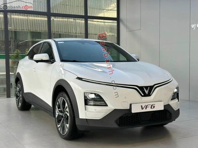 Xe VinFast VF6 Plus 2026
