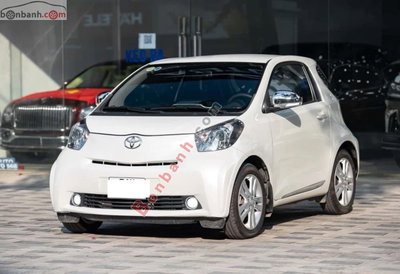 Xe Toyota IQ 1.3L aston martin 2017