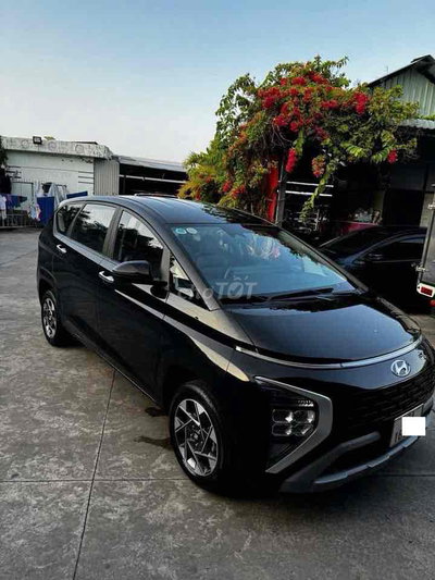 Hyundai Stargazer 2022 Premium Đen