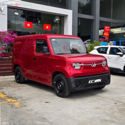 Xe VinFast EC Van AT 2025