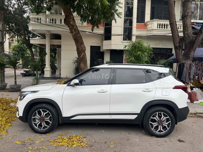 Kia Seltos 2020 Trắng 71000 km