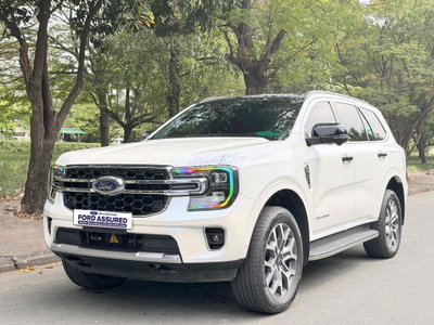 ✅ Ford Everest Titanium 4x4 10AT 2023- 38000km