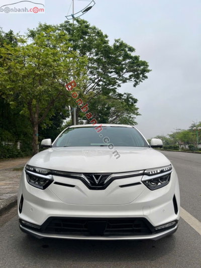 Xe VinFast VF8 Plus AWD 2023
