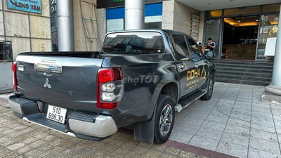Mitsubishi Triton GLX 2021 Xám 6 vạn km