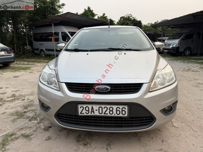 Xe Ford Focus 1.8 AT 2010