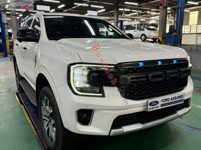 Xe Ford Everest Titanium 2.0L 4x2 AT 2024