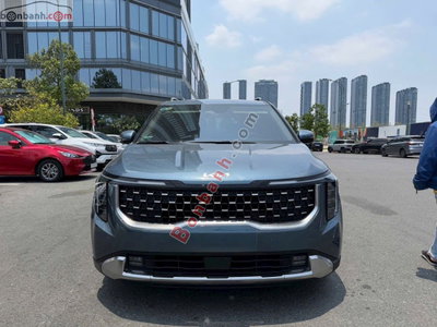Xe Kia Carnival Premium 2.2D 7S 2024