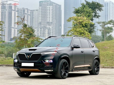 Xe VinFast President 6.2 V8 2020