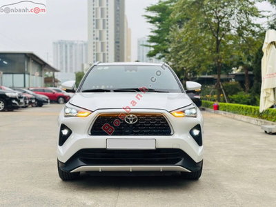 Xe Toyota Yaris Cross 1.5 D-CVT 2025