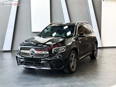 Xe Mercedes Benz GLB 200 AMG 2022