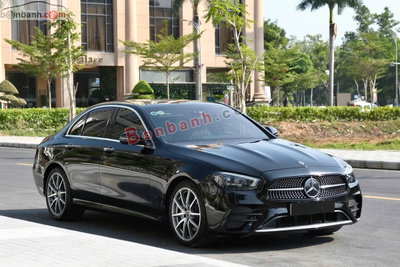 Xe Mercedes Benz E class E300 AMG 2021