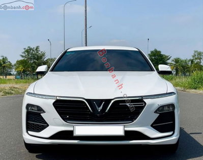 Xe VinFast Lux A 2.0 Plus 2.0 AT 2021