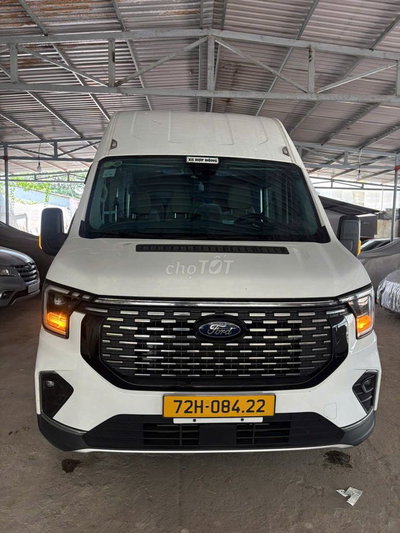 Ford Transit 2025 Premium - 19000km