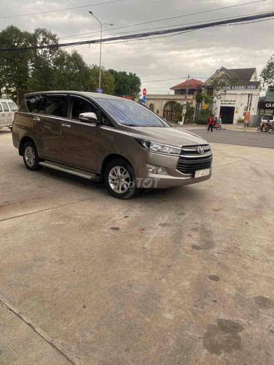 Toyota Innova 2017 Số sàn Nâu 126148 km