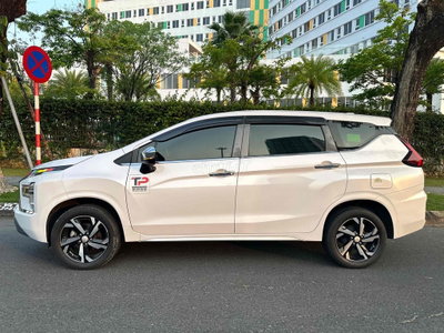 Mitsubishi Xpander Premium 2022 Trắng