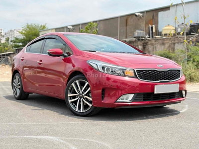 Kia Cerato 2016 1.6T Đỏ 72.000 KM