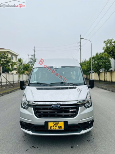 Xe Ford Transit Tiêu chuẩn 2023