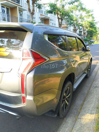 Mitsubishi Pajero Sport Xám 145000 km