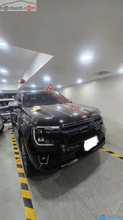 Xe Ford Everest Titanium Plus 2.0L 4x4 AT 2022