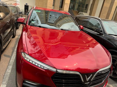 Xe VinFast Lux SA 2.0 Premium 2.0 AT 2021