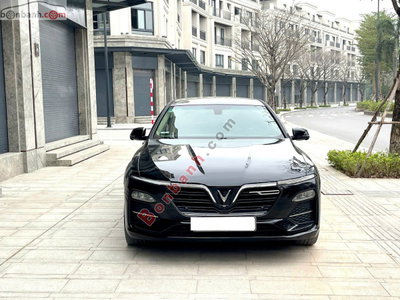 Xe VinFast Lux A 2.0 Premium 2.0 AT 2021