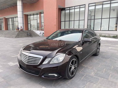 Mercedes E250 2010 Nâu