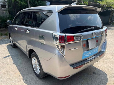 Toyota Innova 2019 2.0E Bạc