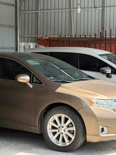Toyota Venza 2.7 full kịch sx 2011 trùm cuối
