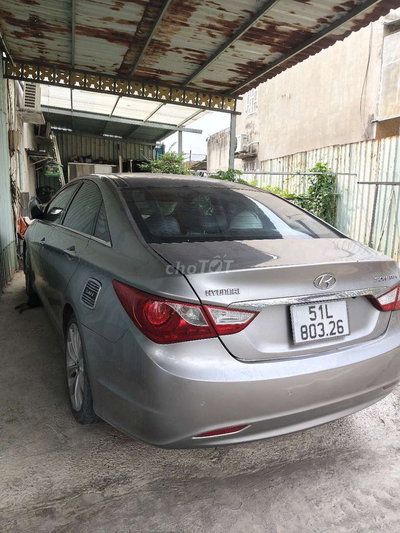 Hyundai Sonata Xám