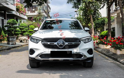 Xe Mercedes Benz GLC 200 4Matic 2023