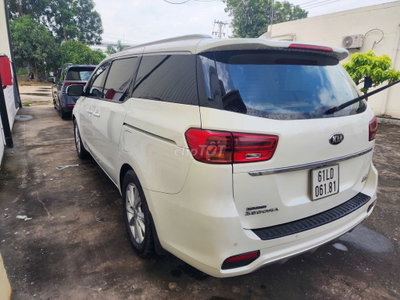 Kia Grand Sedona Trắng 221403 km