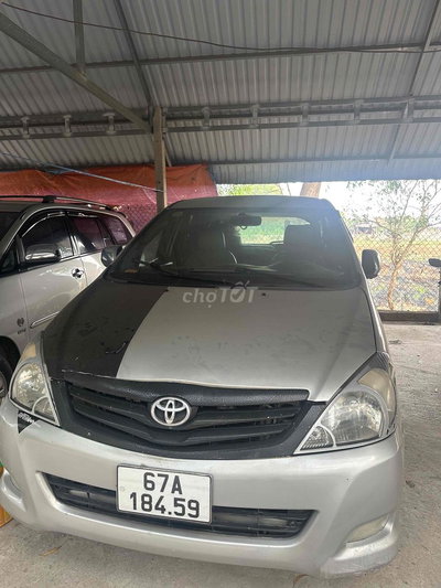 Toyota Innova 2008 Bạc