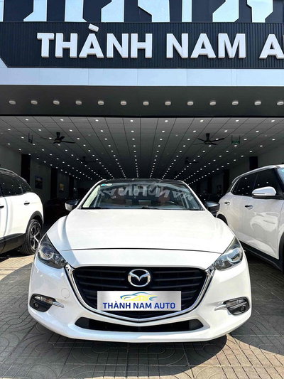 Mazda 3 Hatchback 2018 Trắng