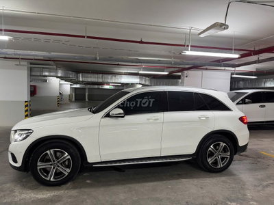 Mercedes-Benz GLC200 2019 23.000km Trắng