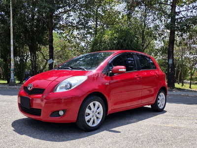 Toyota Yaris 2012 màu Đỏ