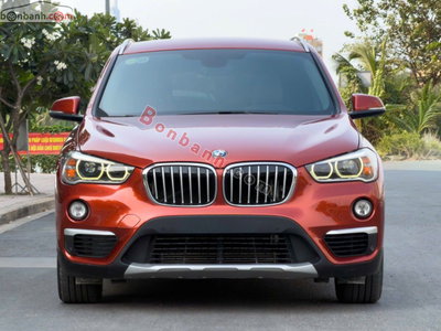 Xe BMW X1 sDrive18i 2018