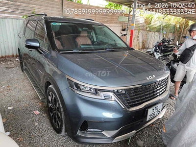 Bán đấu giá xe KIA Carnival 2022 Signature