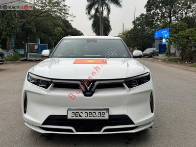 Xe VinFast VF9 Plus 7S 2025