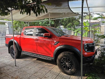 Ford Raptor 2025 Đỏ cam chính chủ mua mới