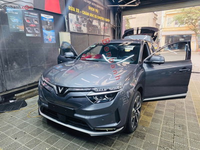 Xe VinFast VF8 Plus AWD 2024
