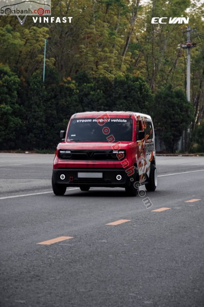 Xe VinFast EC Van AT 2025
