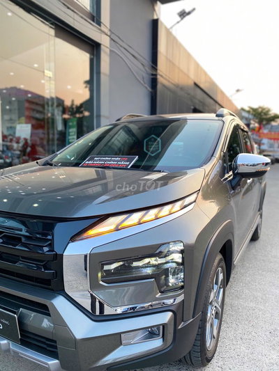 Mitsubishi Xpander Cross 2024 siêu đẹp 5.500km