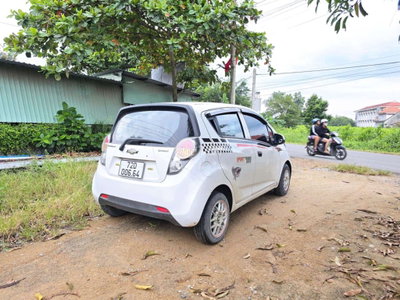 xe Spark vẫn 2012